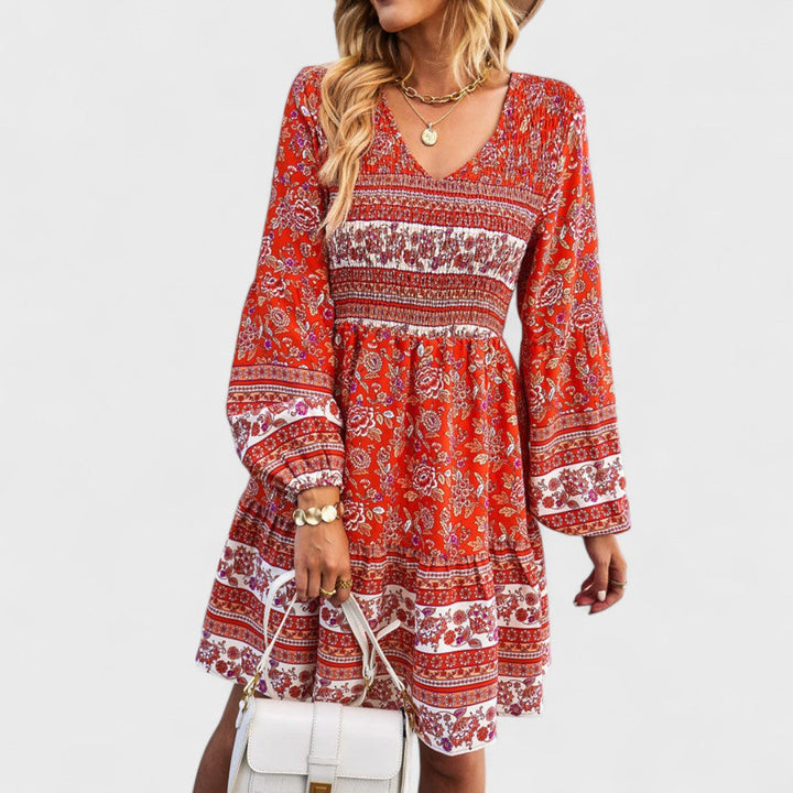 Виктория | Лекo избродирани рокли