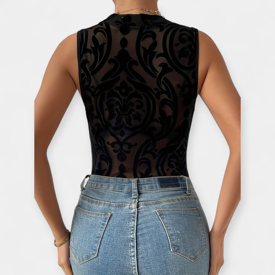 Сексуални телесни линии от плат