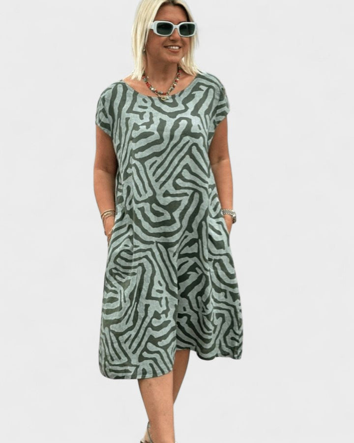 ZORA | Лятна рокля с красив десен