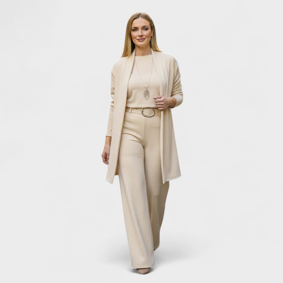 Алина | Луксозен и комфортен три части