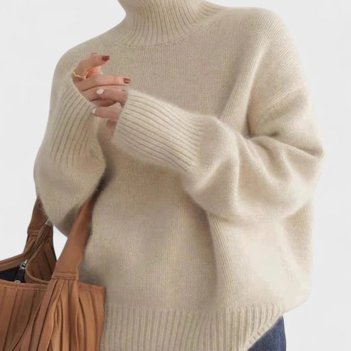 Олга | Кашмирен пуловер с висока яка