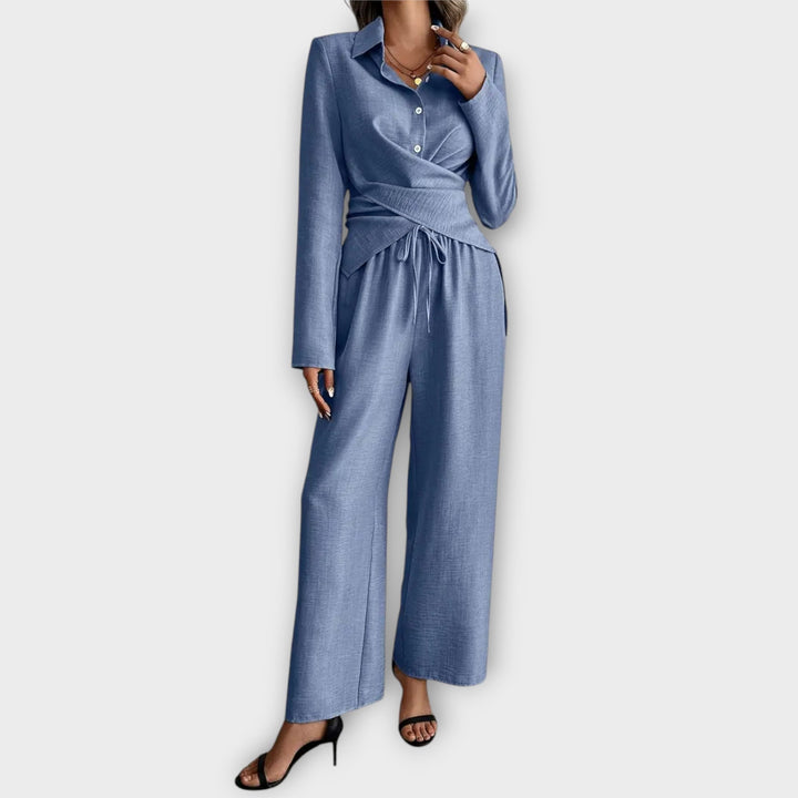 Ливия - Елегантен комплект от две части