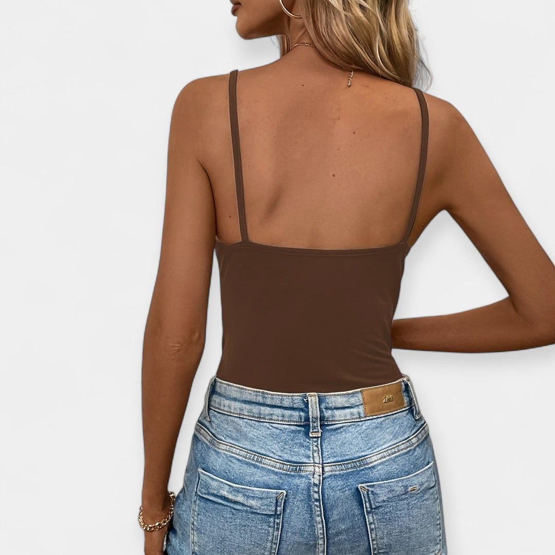 Боди с тънки регулируеми презрамки