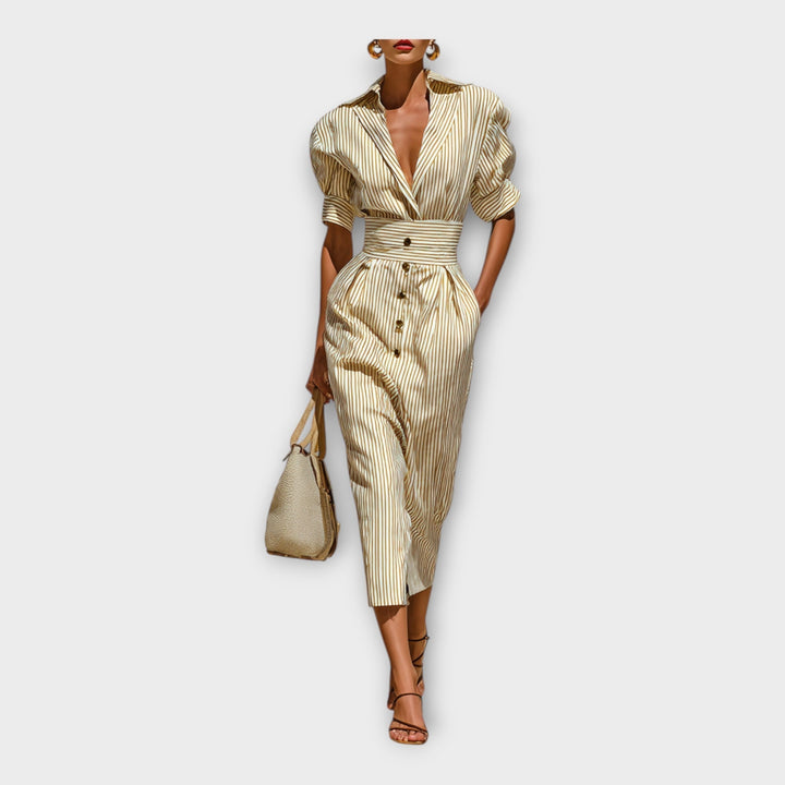 Рокля с изискана елегантност