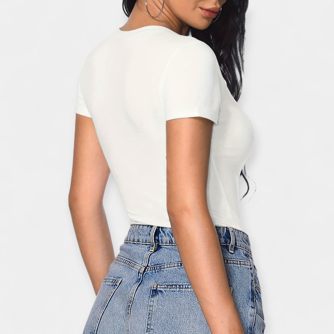 Летен бодита във V-форма