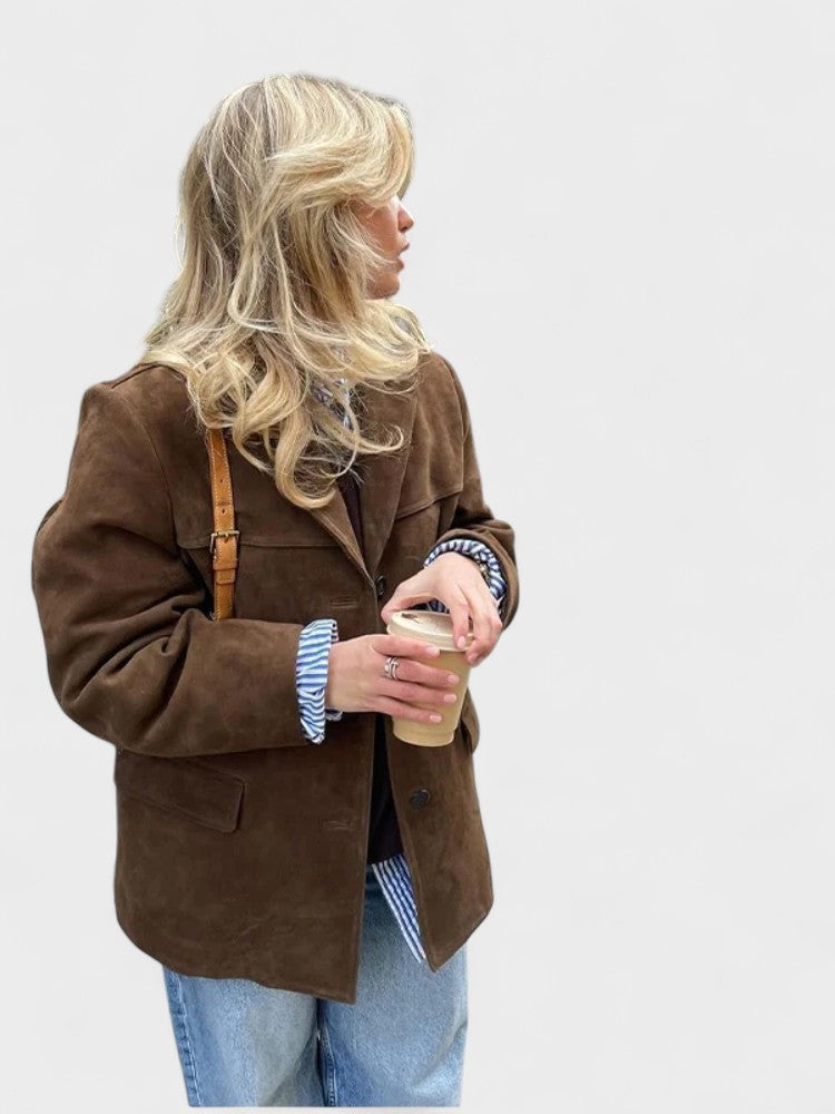 Камилa | Преувеличен тренчкот