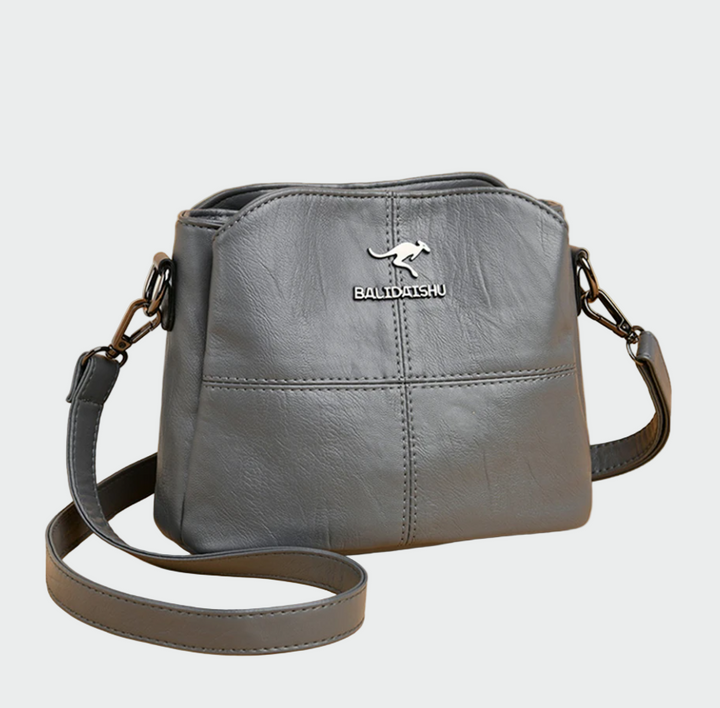 Елегантна кожена чанта