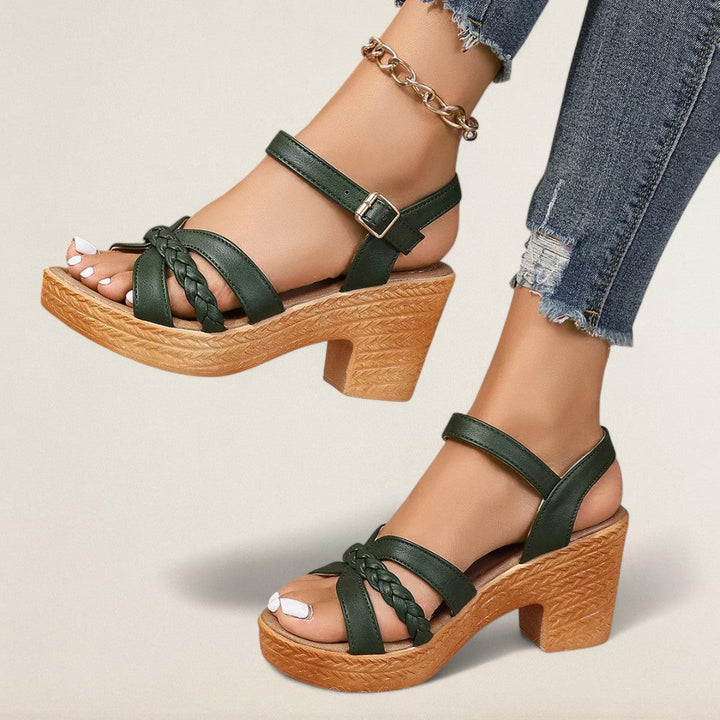 Дитка – стабилна елегантност за всеки ден