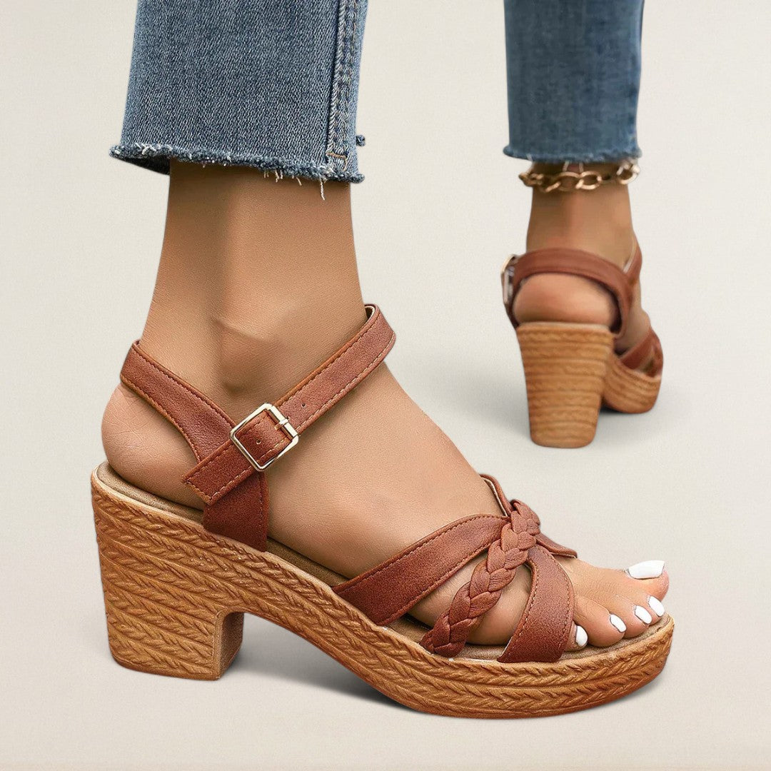 Дитка – стабилна елегантност за всеки ден