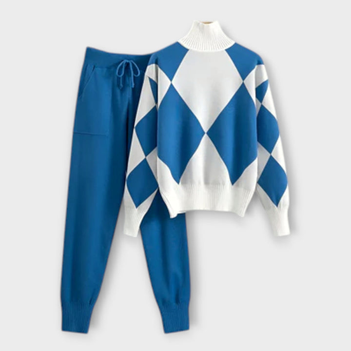 Лаура - Елегантен комплект от две части