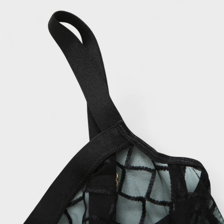 Есмирa | Боди с дантела