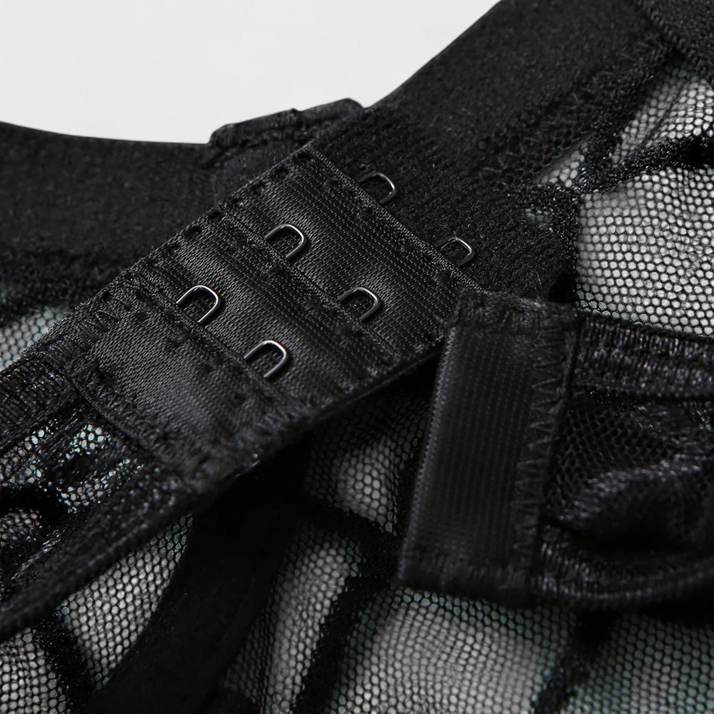 Есмирa | Боди с дантела