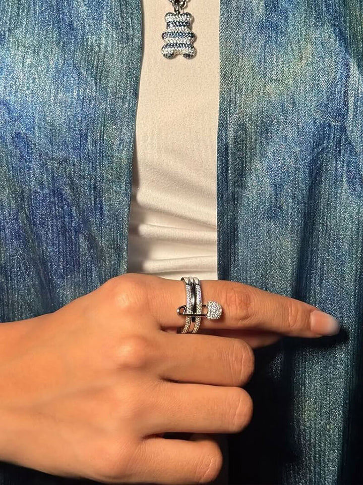 Моника Пръстен