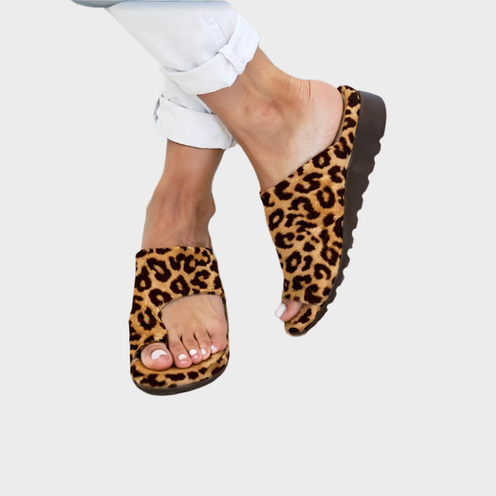 Много удобни ортопедични летни обувки