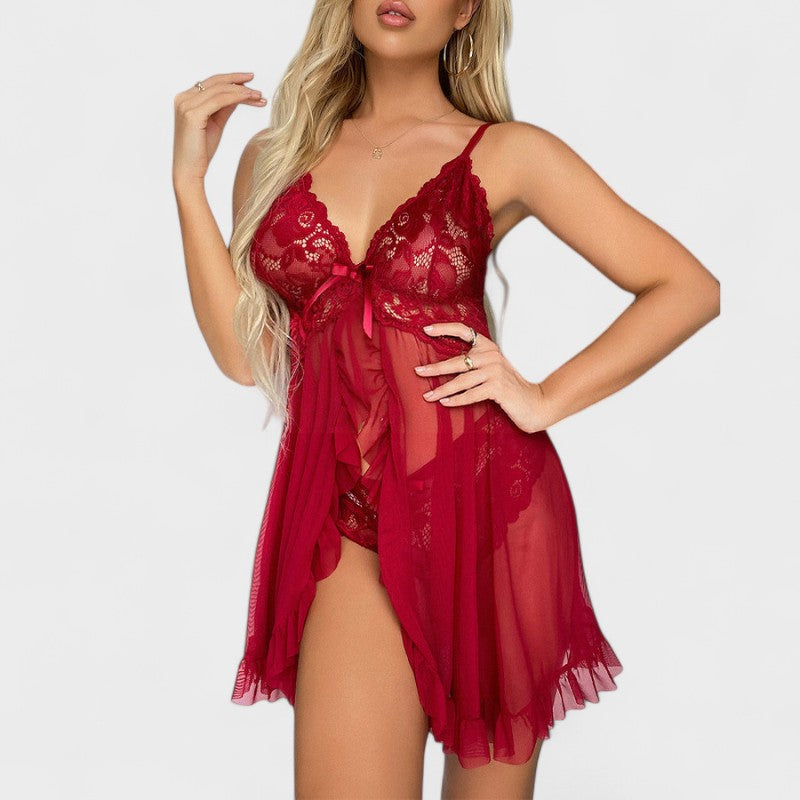 Шарка | Изкусителен дантелен комплект за нощно облекло с детайли от дантела