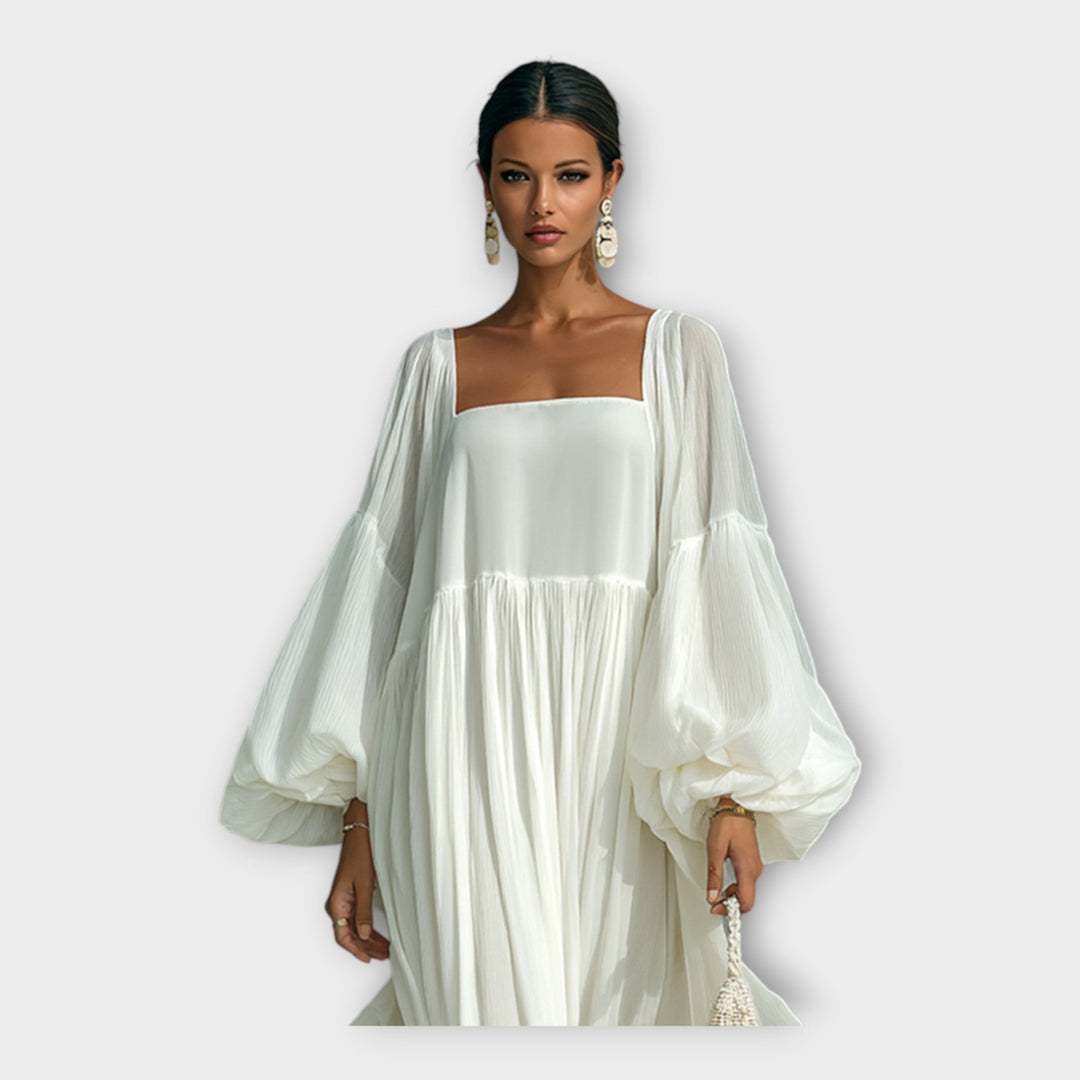 Лекa рокля с изискана минималистична естетика