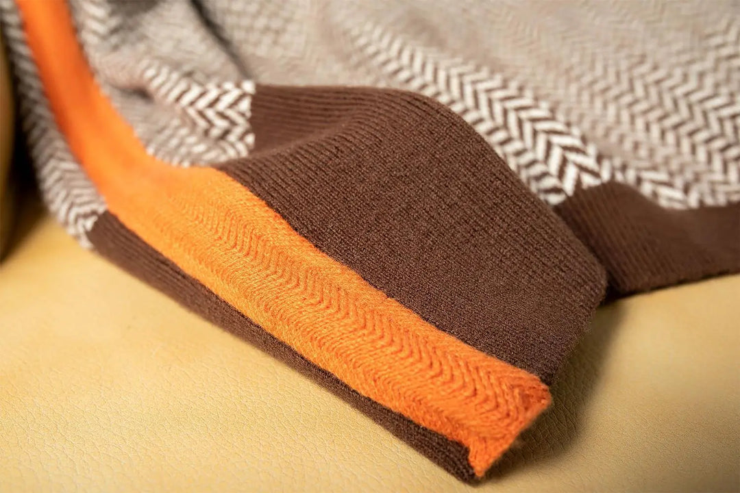 Ема | Рейстрален пуловер