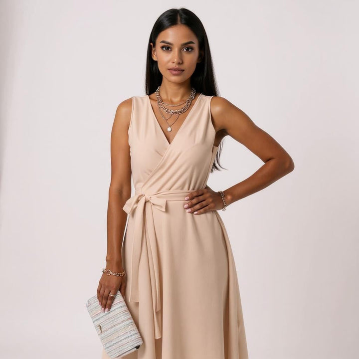 ДАНА | дълги рокли с V-образно деколте