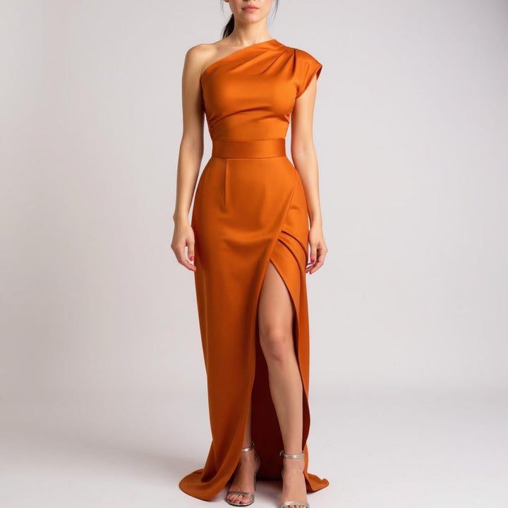 JANOVA | Асиметрична вечерна рокля с разрез