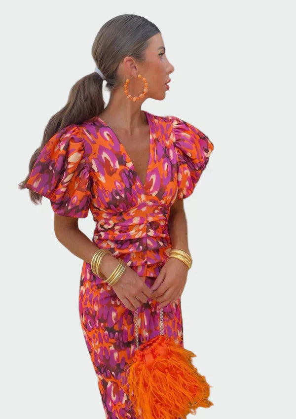 Средно дълга елегантна рокля