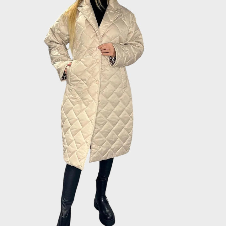 Ема™ | Обратим стегнат палто