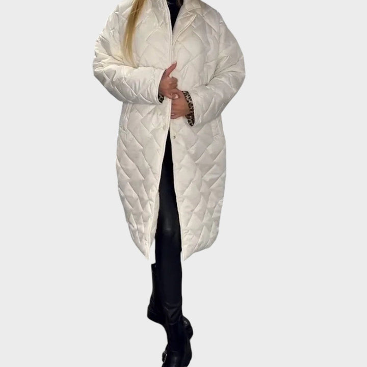 Ема™ | Обратим стегнат палто