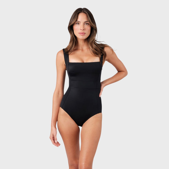 SOLISTUS | Бански костюм с квадратно деколте