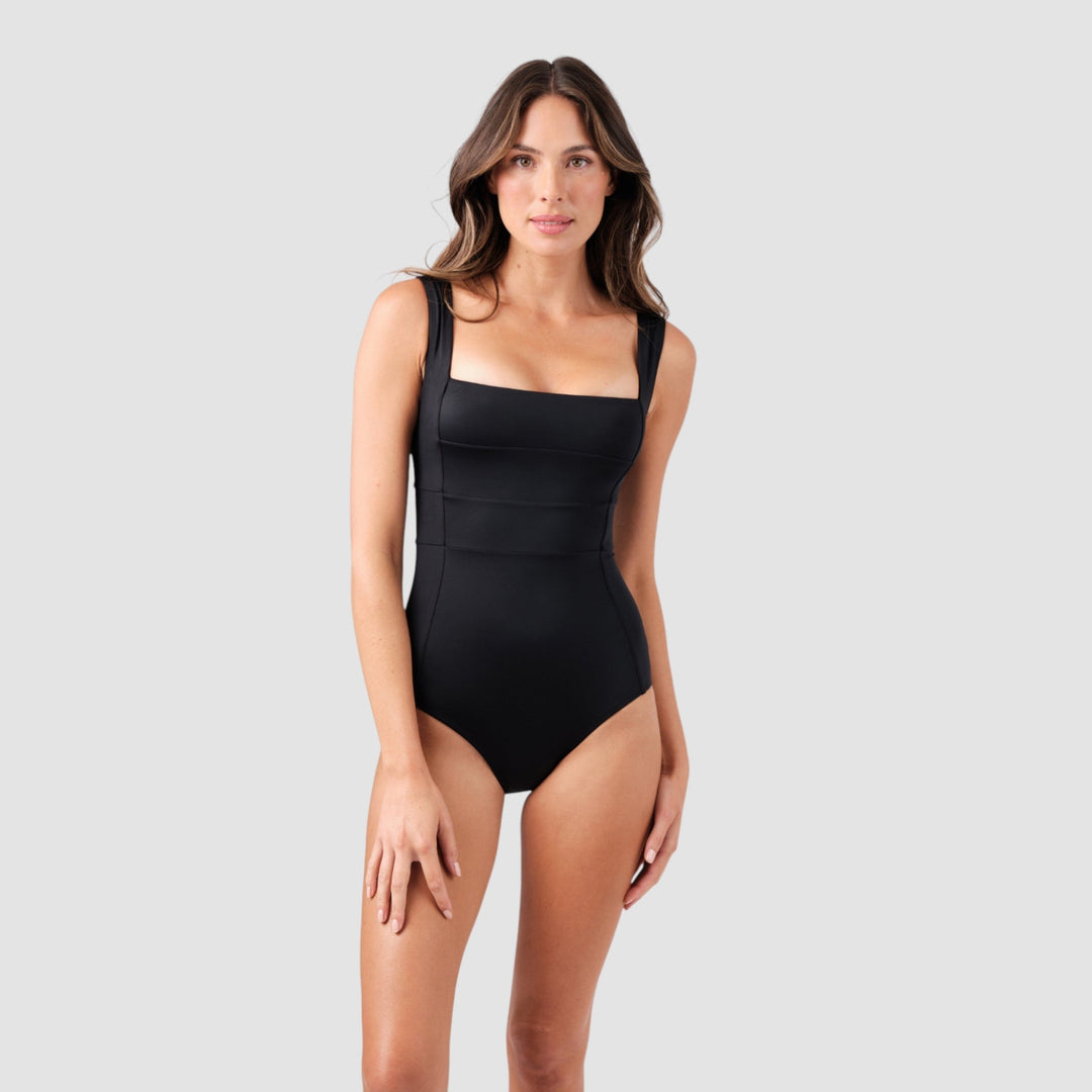 SOLISTUS | Бански костюм с квадратно деколте